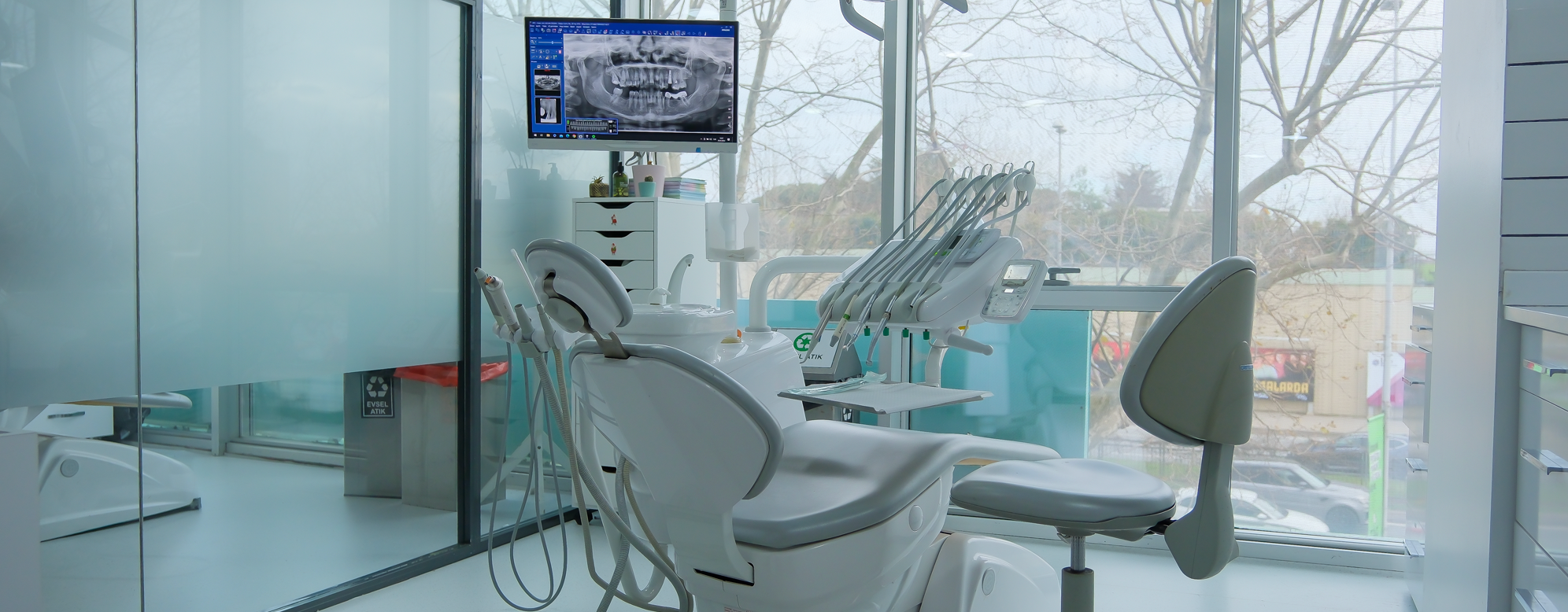 Permanent Solution for a Strong Smile: Dental Implants